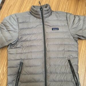 Patagonia Men's Silver Puffer Jacket